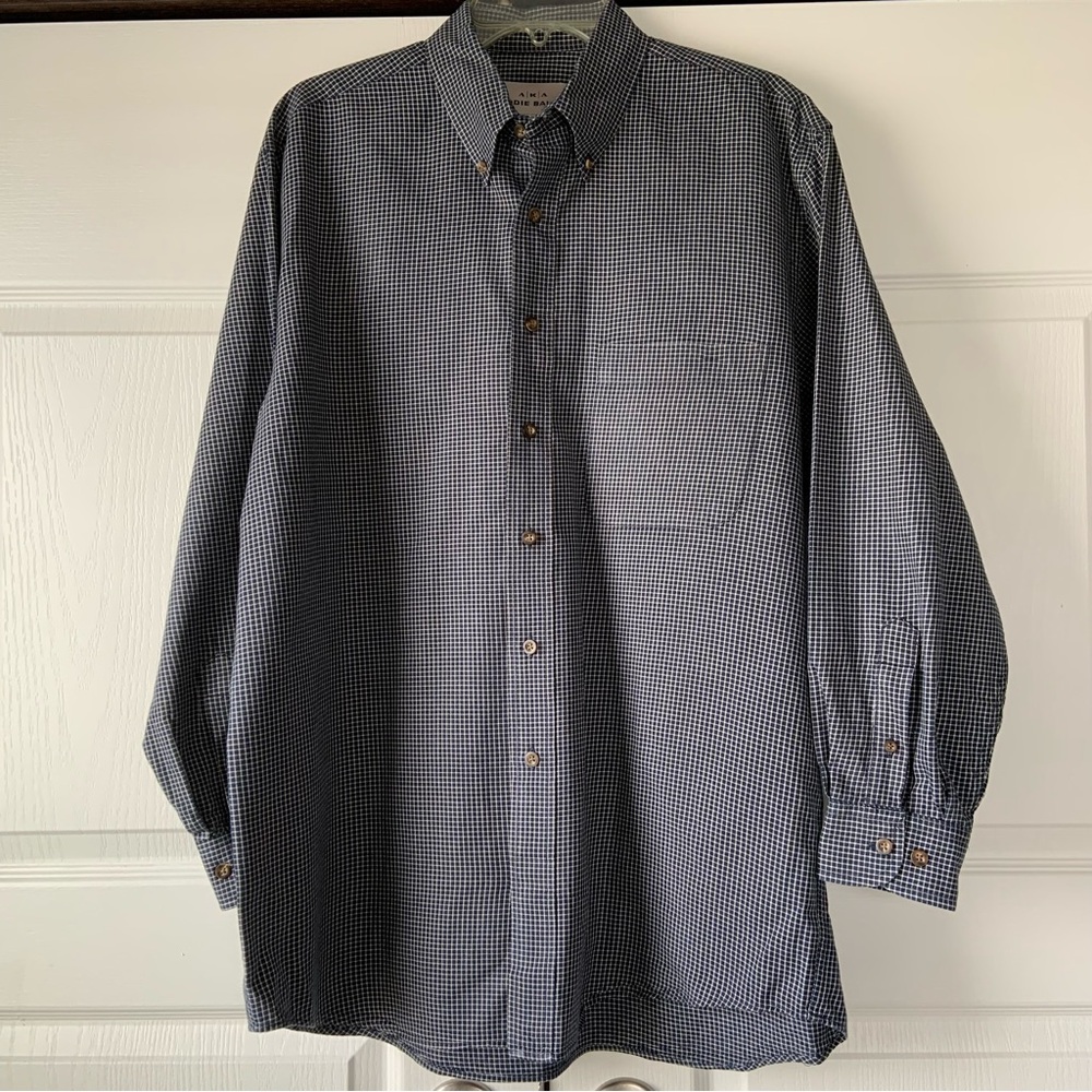 AKA Eddie Bauer men’s long sleeve button down shirt.  Size medium.  100% cotton